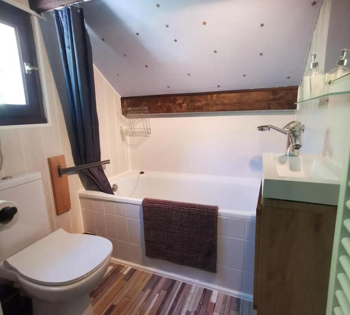 Holiday home Le Chalet D'En Paradis Serrieres-sur-Ain